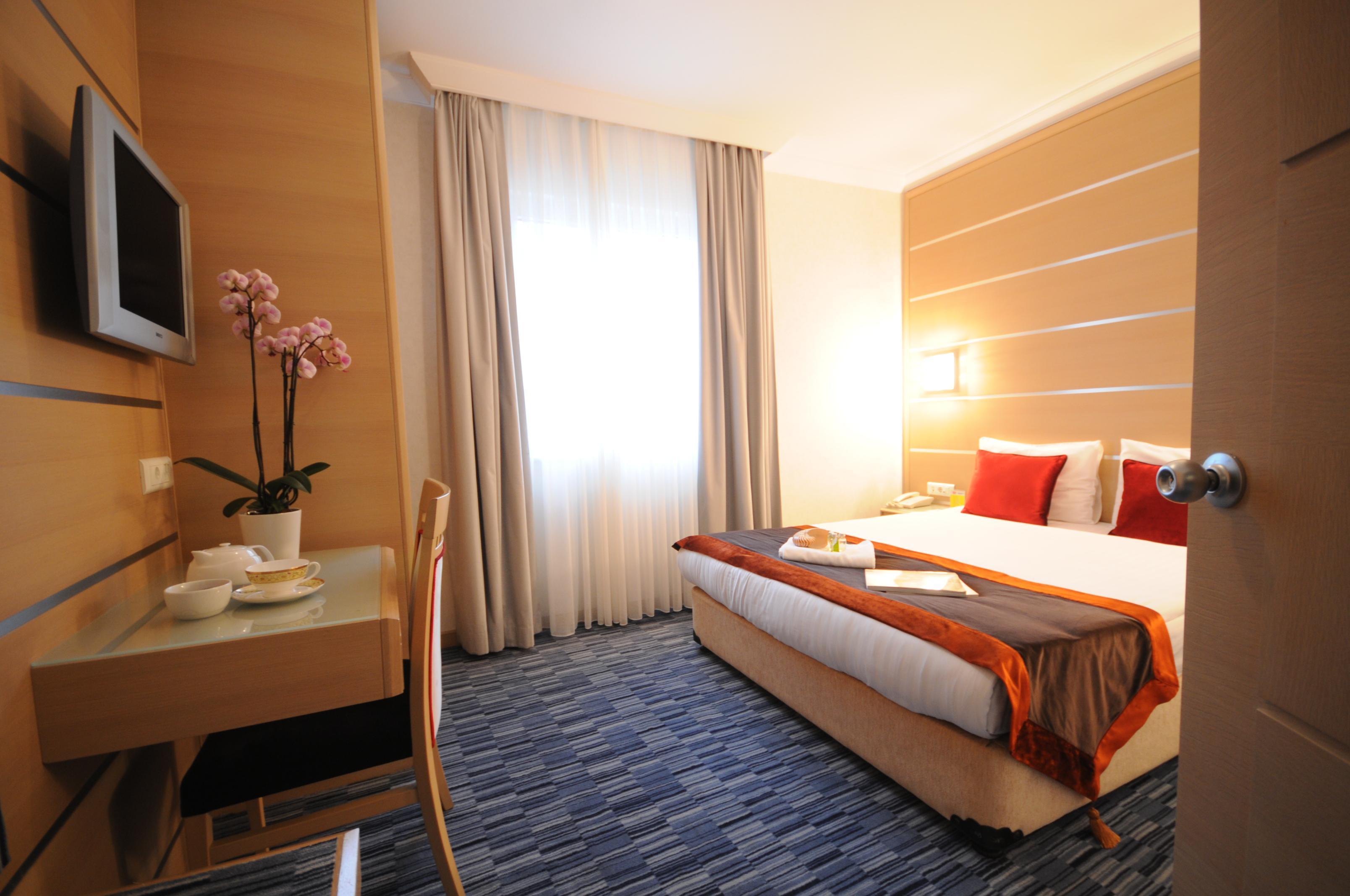 Sv Business Hotel Taksim Istambul Extérieur photo